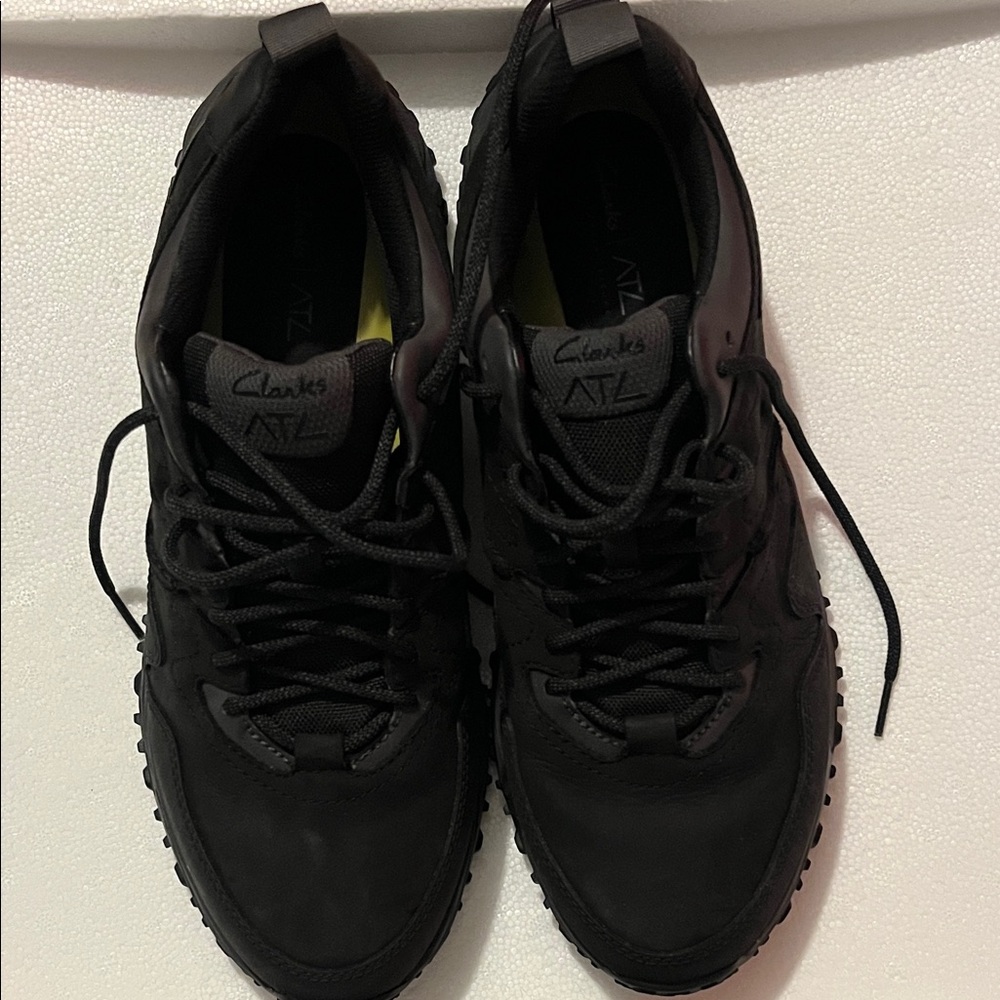 Clarks Men's Black Athletic Shoes
